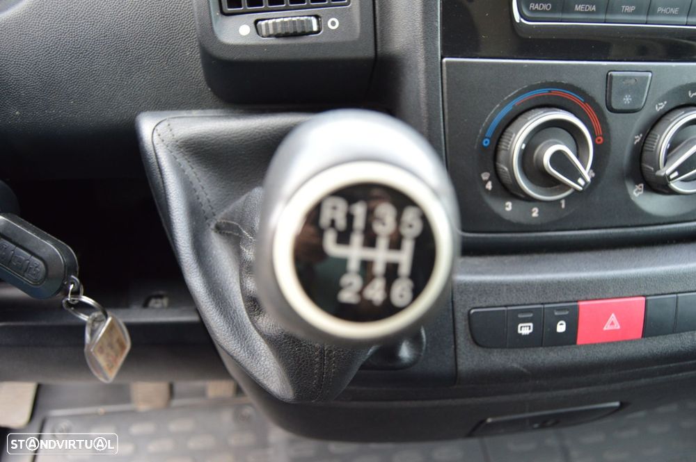 Peugeot Boxer 2.2 BlueHDi 335 L3 CD - 5