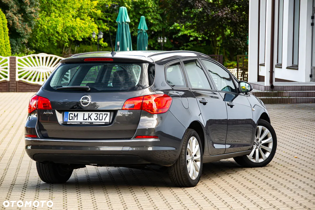 Opel Astra 1.4 Turbo Style - 20