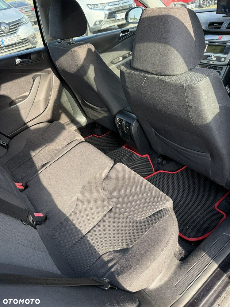Volkswagen Passat Variant 1.9 TDI DPF Individual - 15