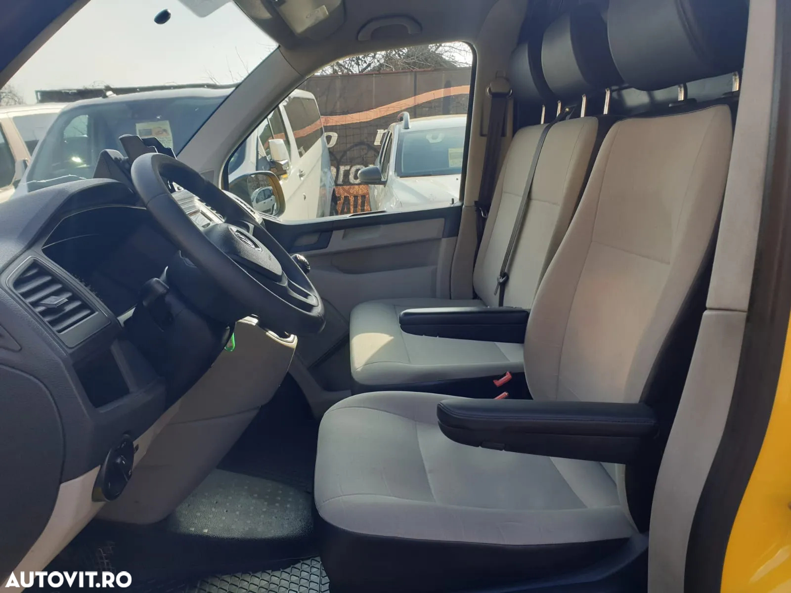 Volkswagen Transporter Kombi T6 2.0 TDI 75 kW LR - 20