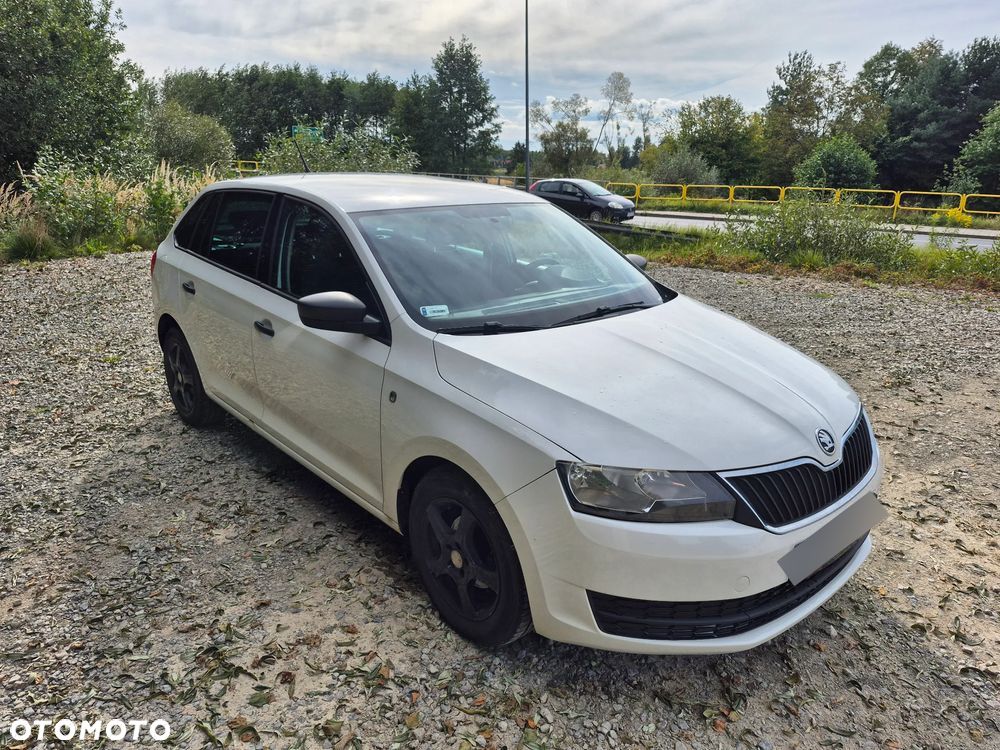 Skoda RAPID 1.2 TSI Active - 24