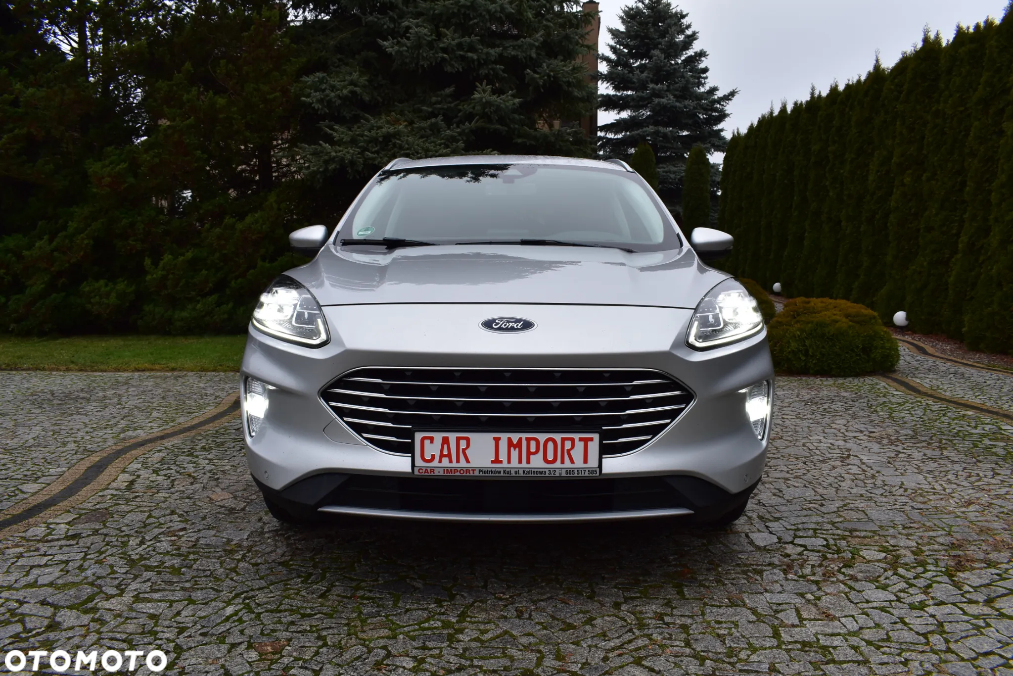 Ford Kuga 2.0 TDCi 2x4 Titanium - 29