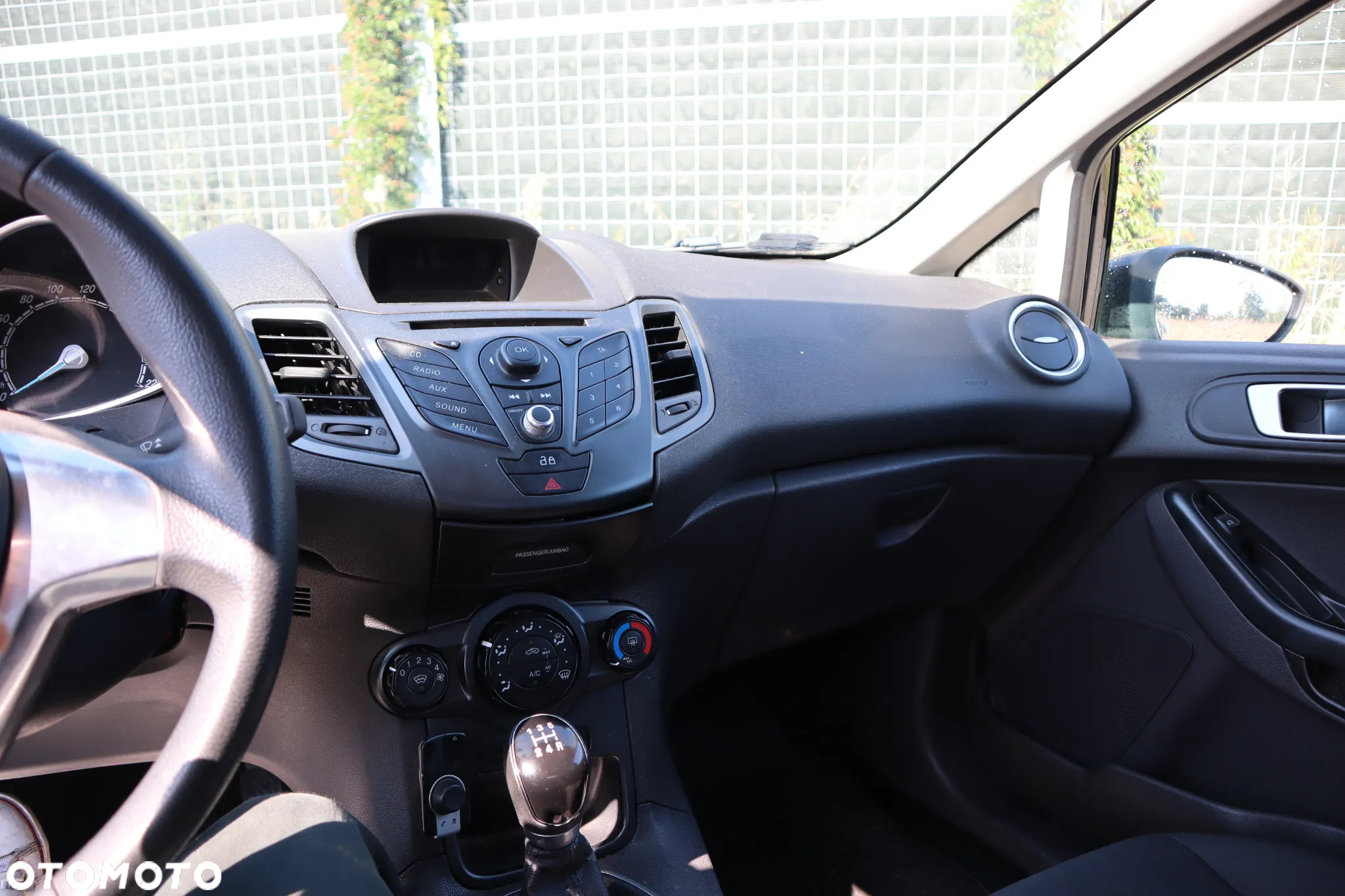 Ford Fiesta 1.0 EcoBoost Silver X - 19