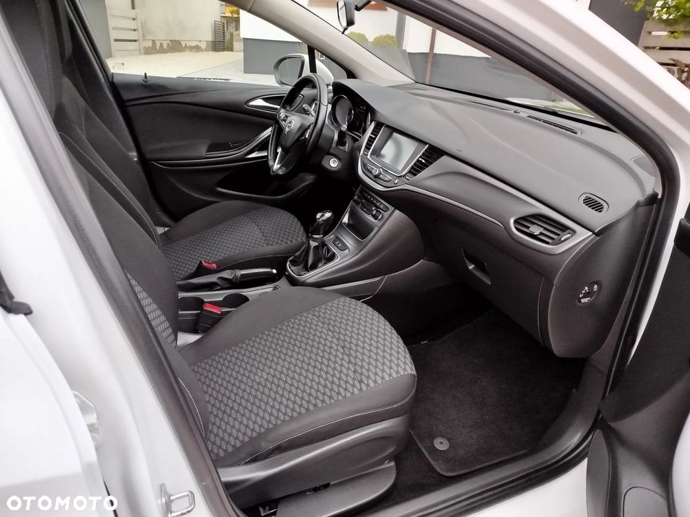 Opel Astra 1.0 Turbo Start/Stop 120 Jahre - 16