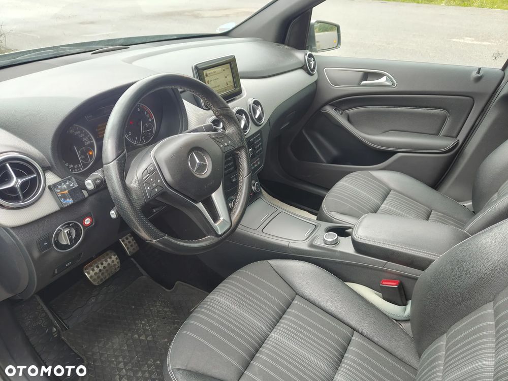Mercedes-Benz Klasa B 250 (BlueEFFICIENCY) 7G-DCT - 15