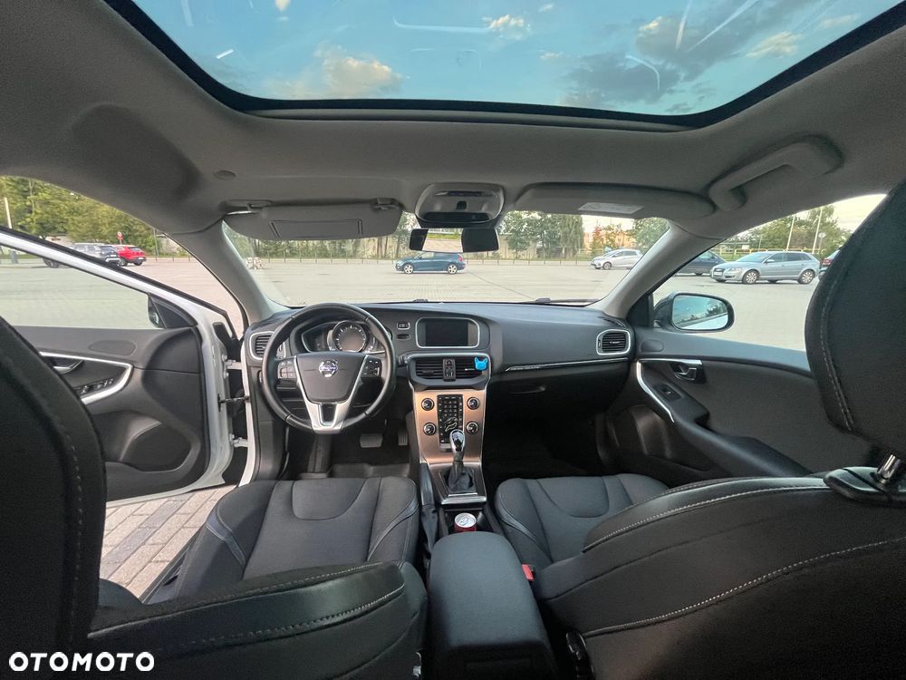 Volvo V40 - 10