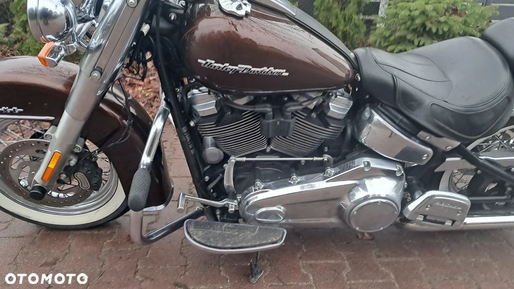 Harley-Davidson Softail Deluxe - 14