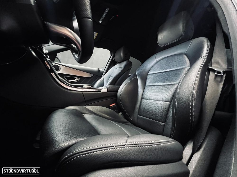 Mercedes-Benz C 300 de AMG Line - 44