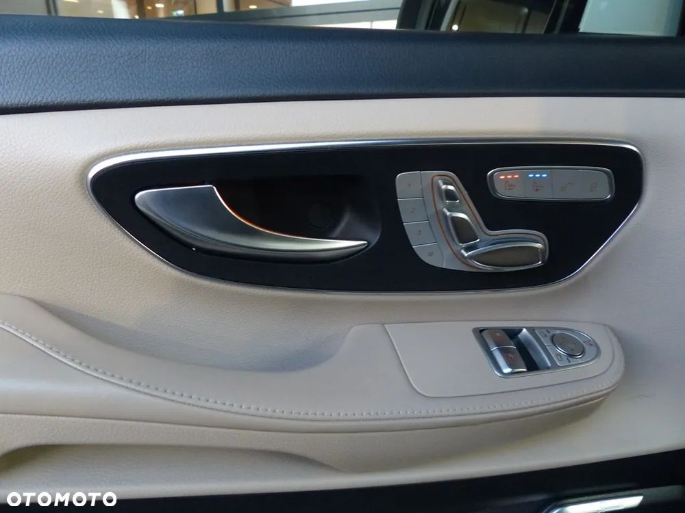Mercedes-Benz Klasa V 300 d 4-Matic Avantgarde 9G-Tronic (d³ugi) - 12