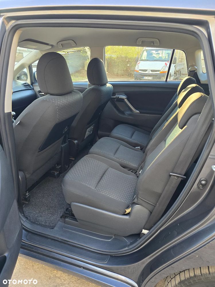 Toyota Verso 1.8 7-Sitzer Comfort - 15