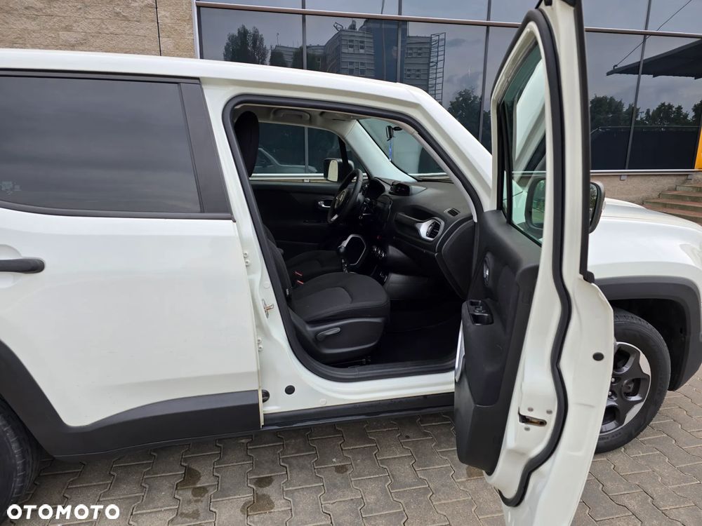 Jeep Renegade - 24