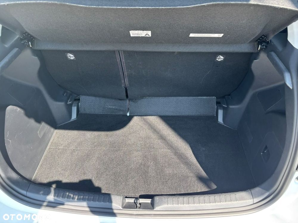 Toyota Yaris - 29