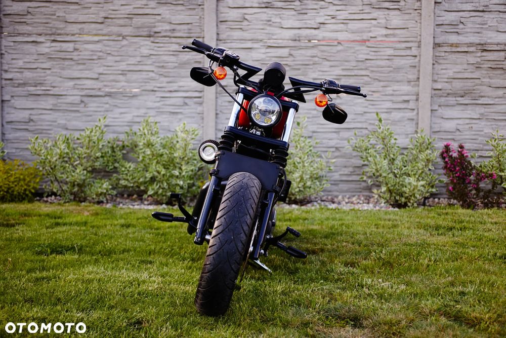 Harley-Davidson Sportster Iron 883 - 9