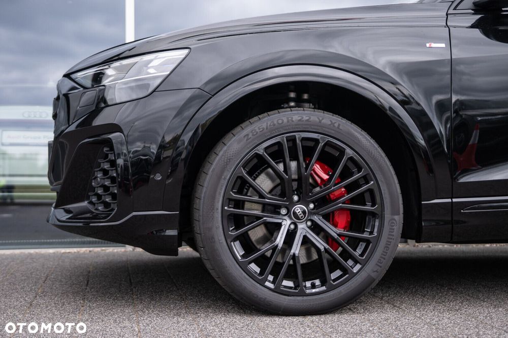 Audi Q8 - 7