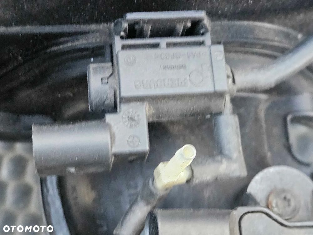 Kolektor Ssacy Nastawnik Czujnik Kolektora Gruszka Kompletny 3.2 FSI V6 AUK  Audi A4 B7 VW - 11