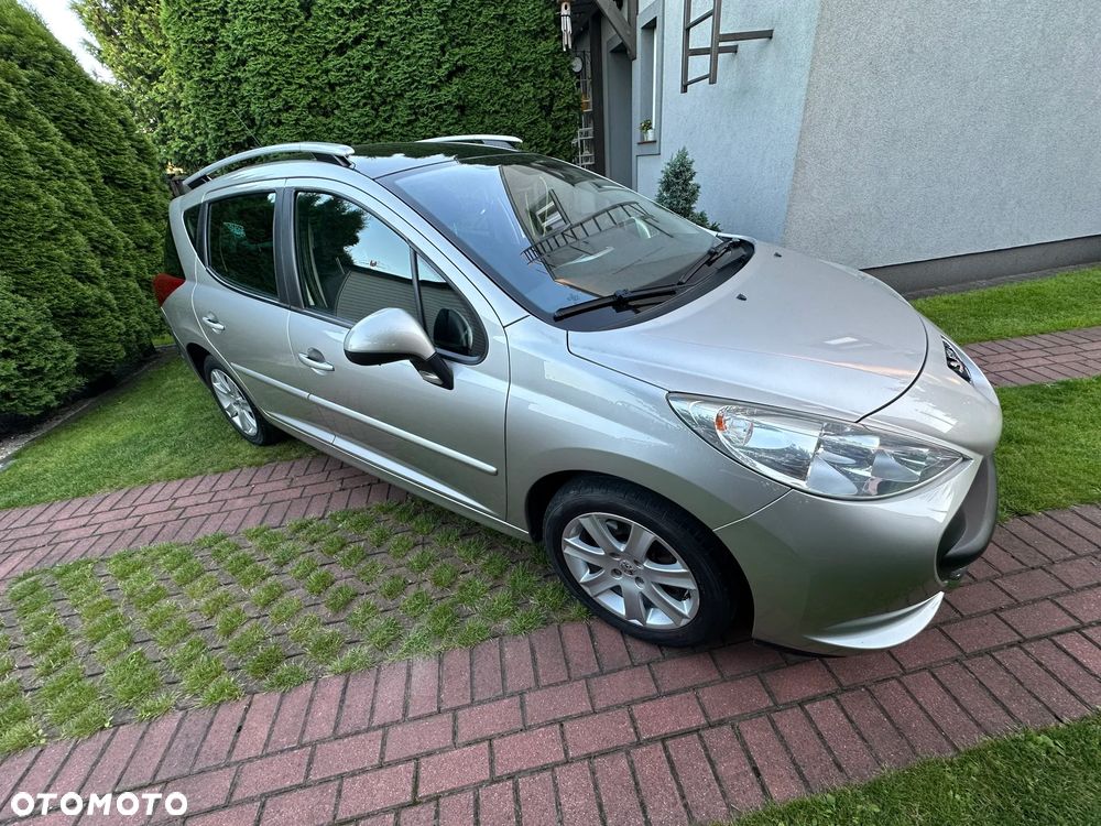 Peugeot 207 1.6 VTi Premium - 6