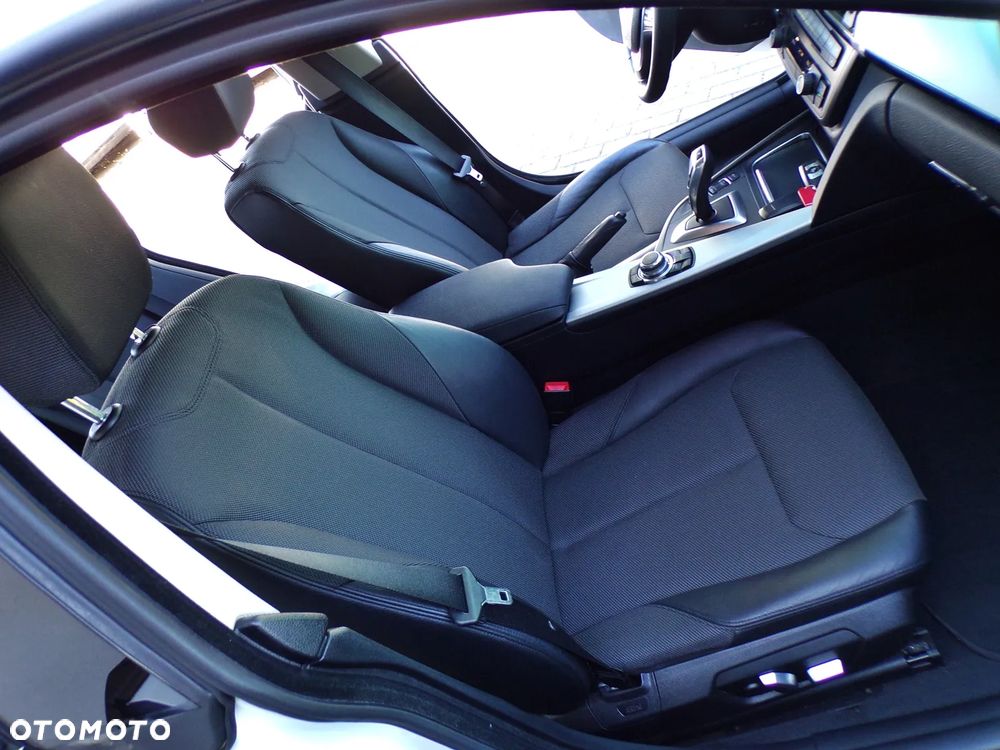BMW Seria 4 420d xDrive Sport-Aut Luxury Line - 31