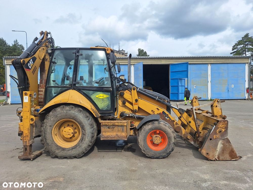 Caterpillar 432 E 4X4 - 4
