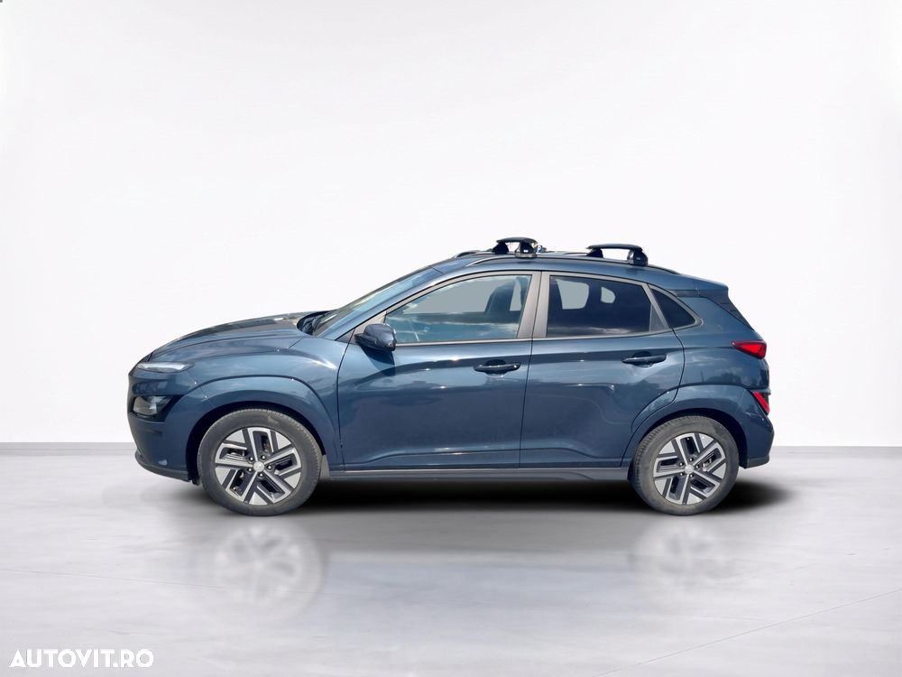 Hyundai KONA - 3