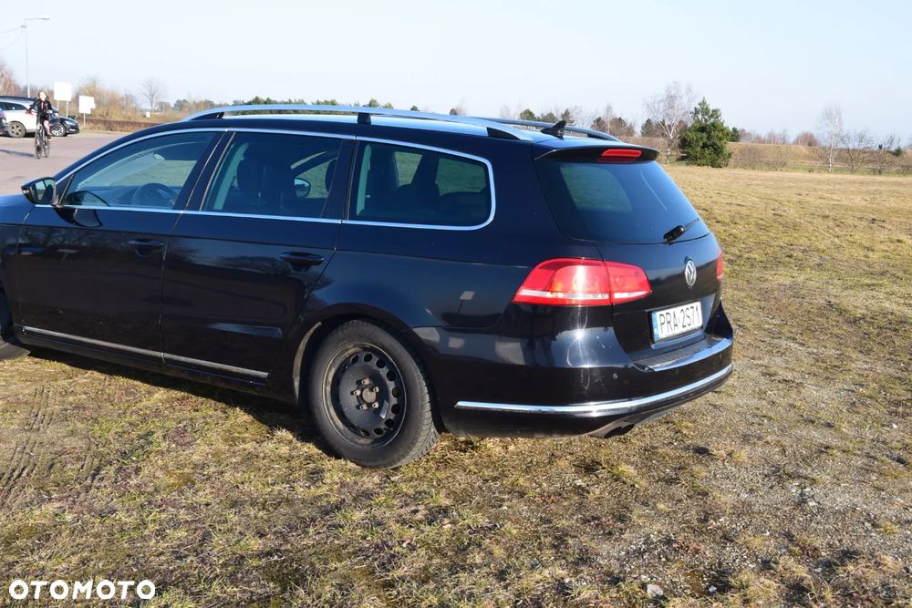 Volkswagen Passat 2.0 Blue TDI DSG SCR Comfortline - 4