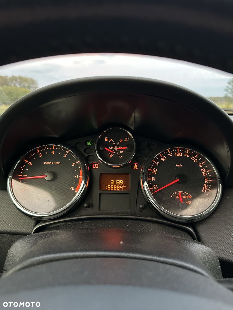 Peugeot 207 - 7