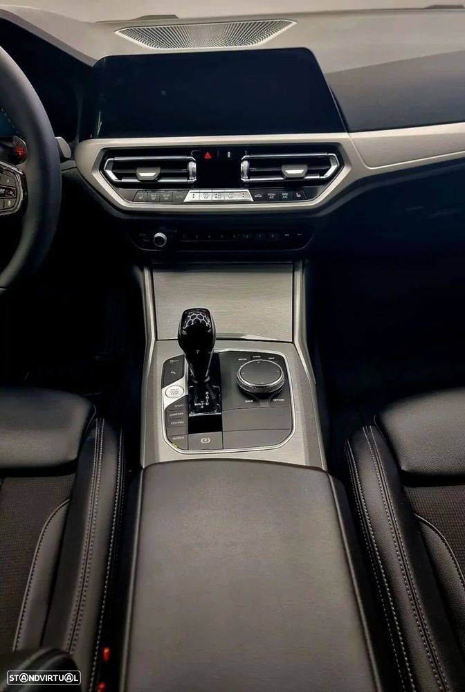 BMW 320 - 11