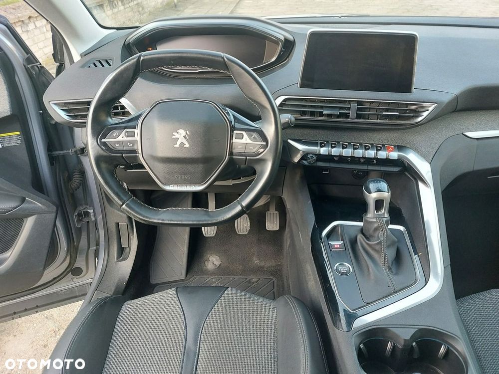 Peugeot 3008 2020