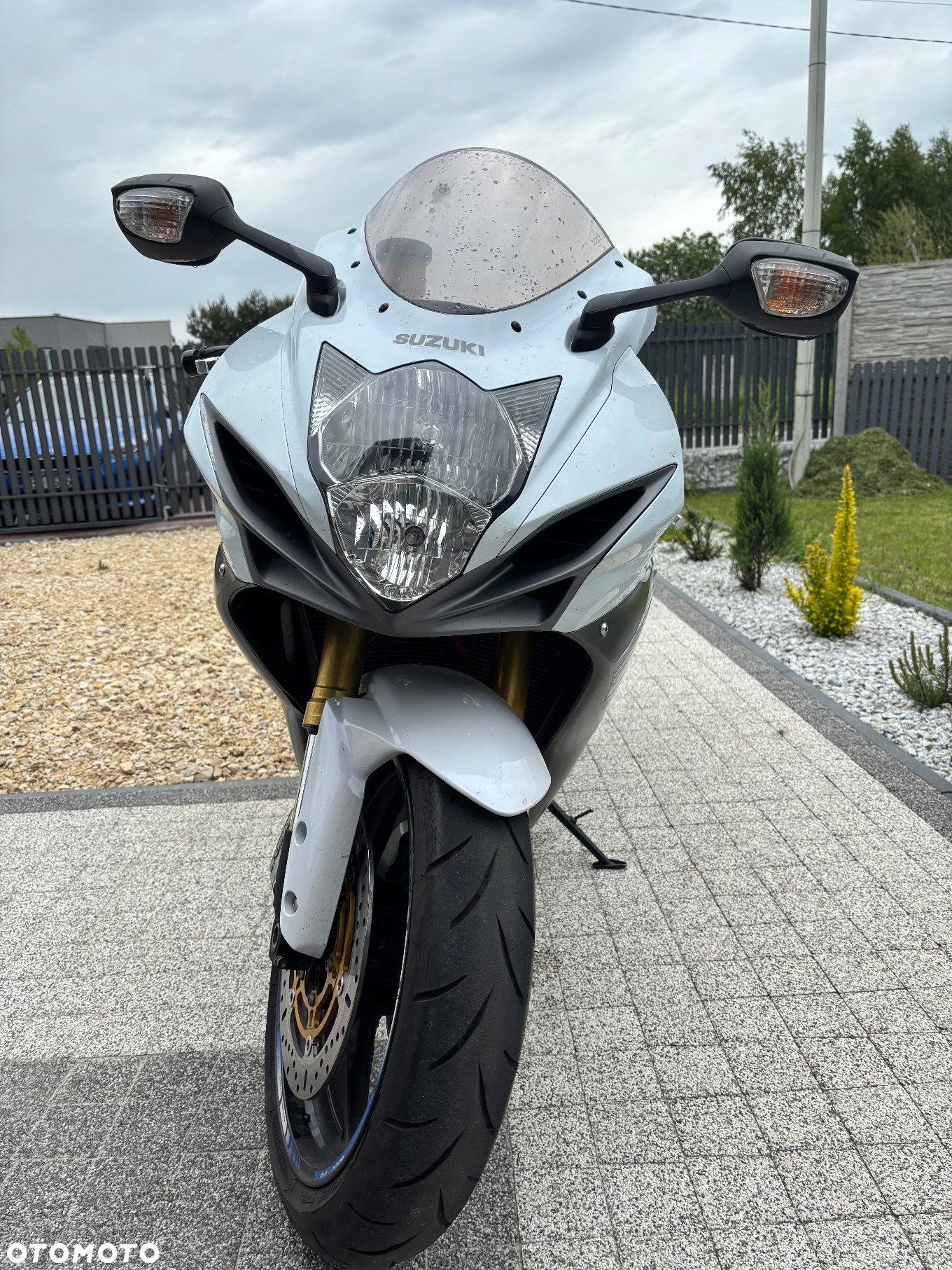 Suzuki GSX-R - 4