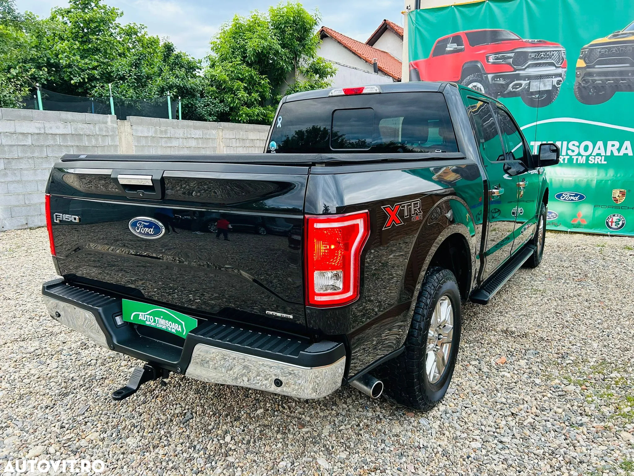 Ford F150 - 4