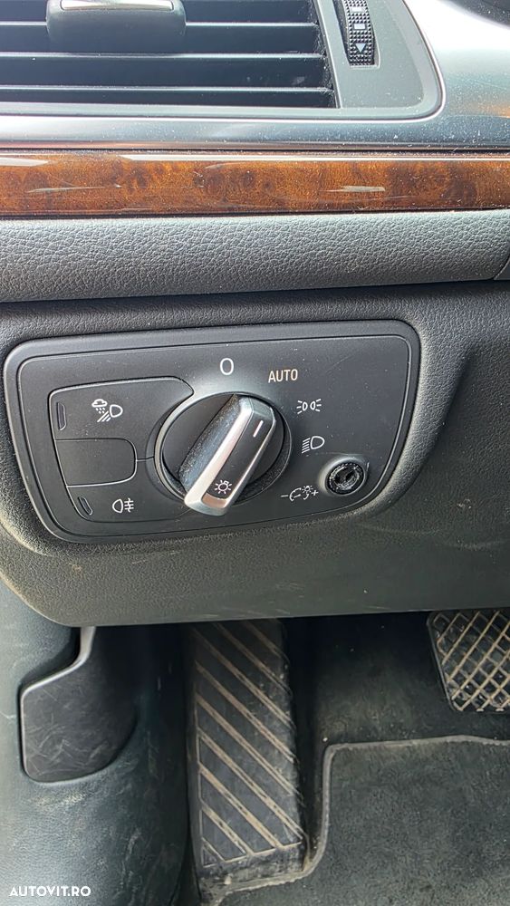 Audi A6 Avant 2.0 TDI DPF multitronic - 16