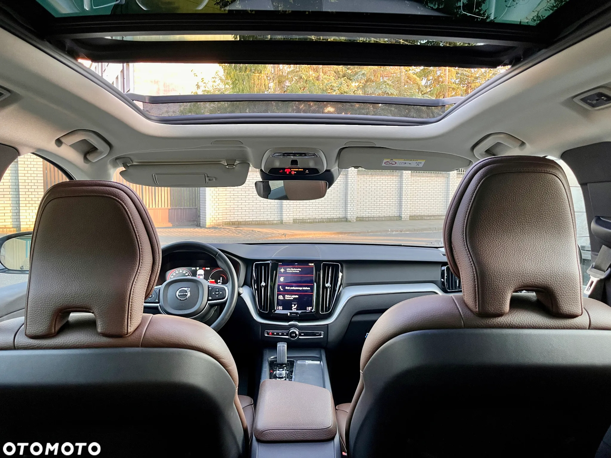 Volvo XC 60 T8 AWD Plug-In Hybrid Momentum - 12