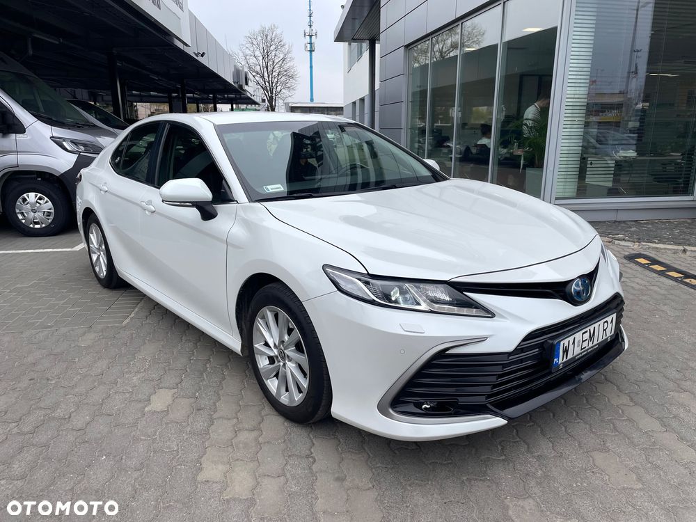 Toyota Camry 2.5 Hybrid Comfort CVT - 4