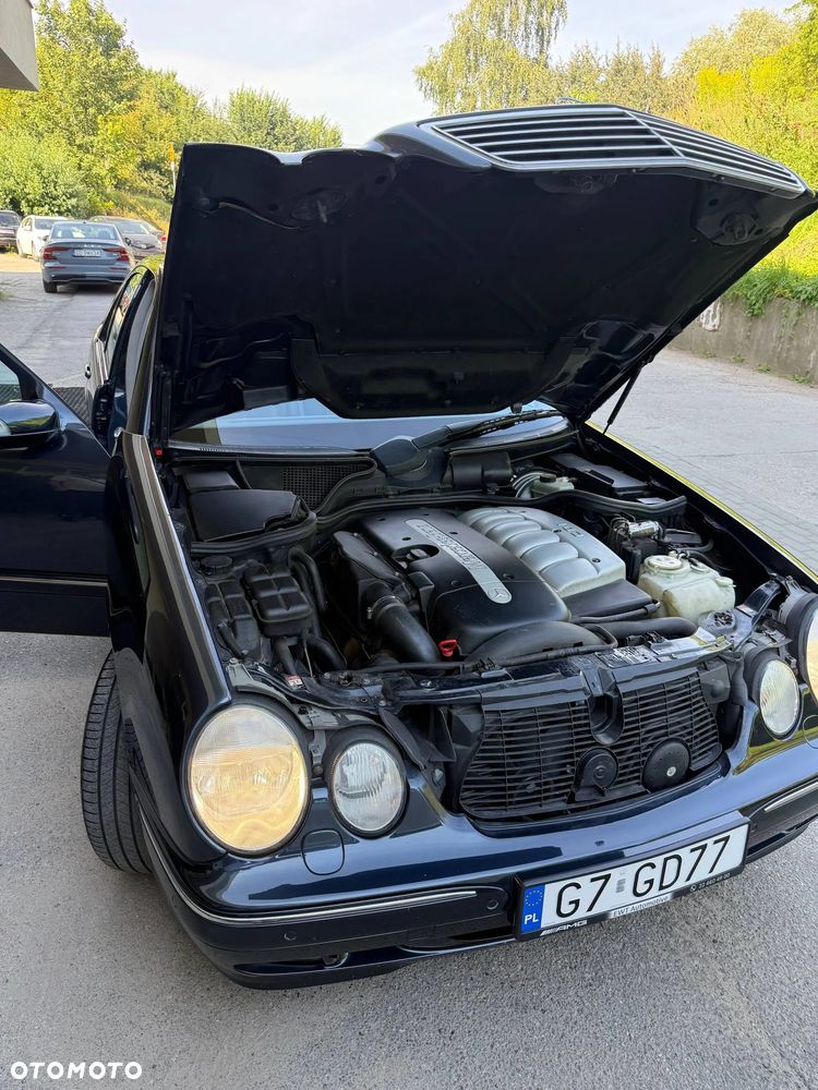 Mercedes-Benz Klasa E - 8
