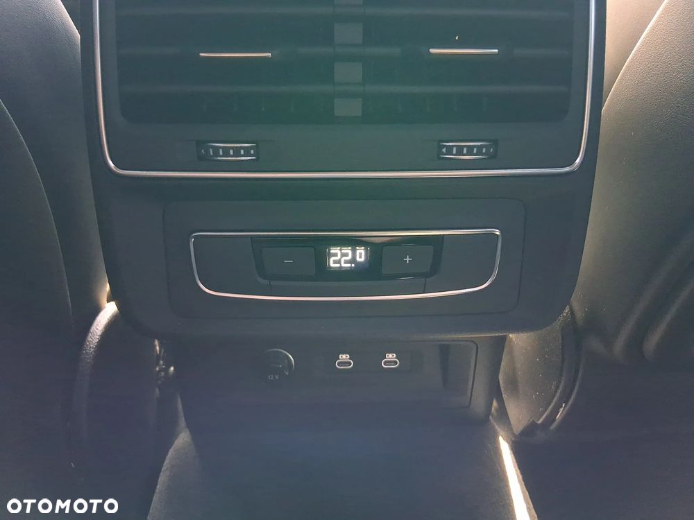 Audi Q8 55 TFSI mHEV Quattro Tiptronic - 30