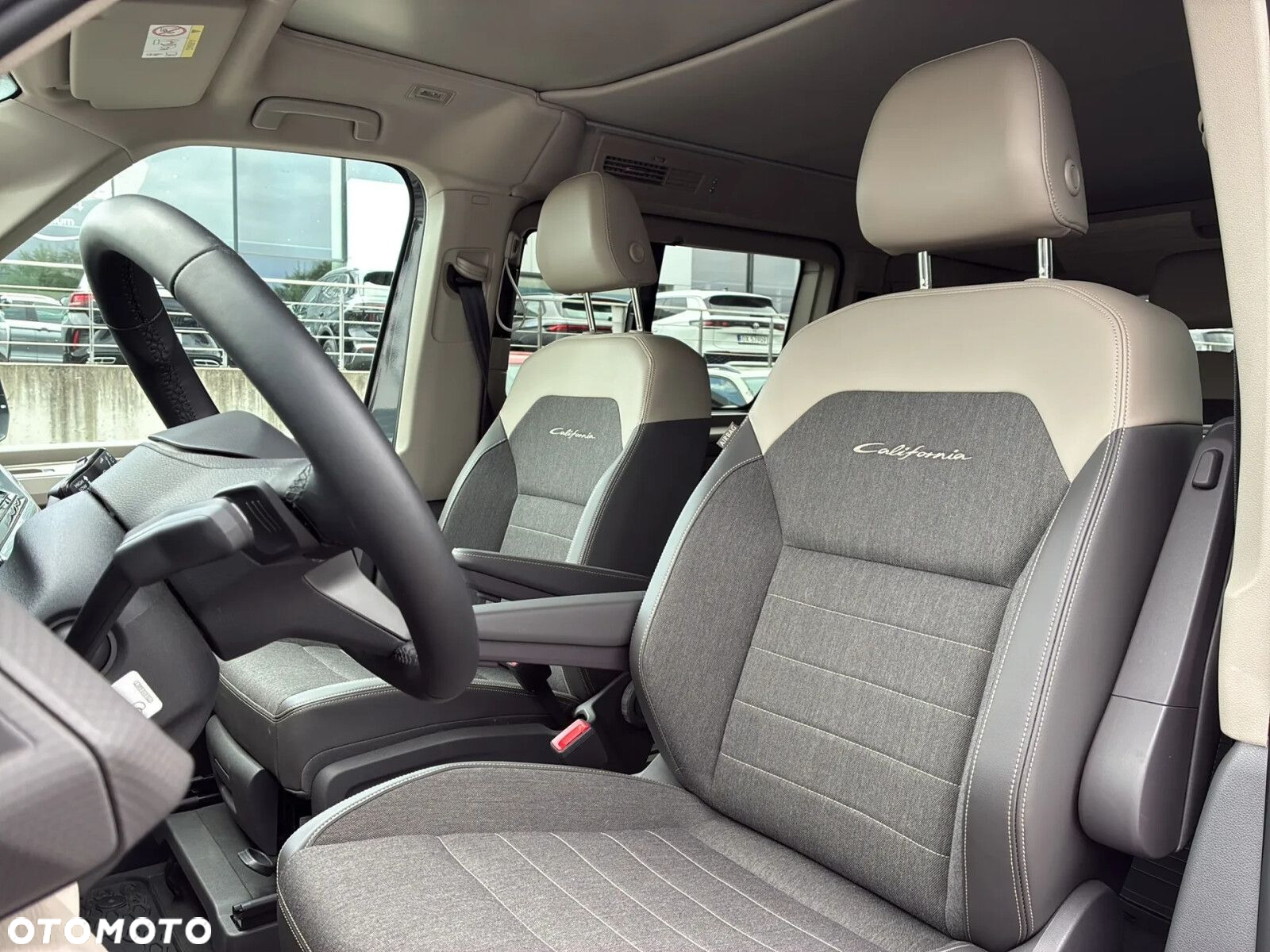 Volkswagen California - 12