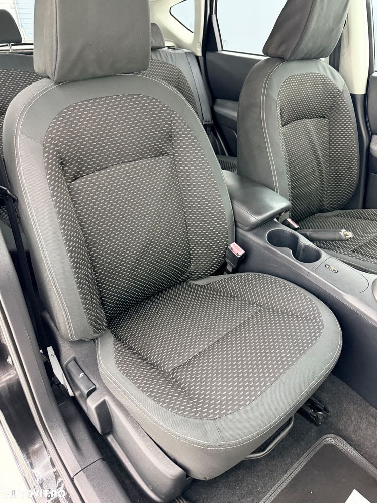 Nissan Qashqai 2.0 DCI DPF acenta - 16