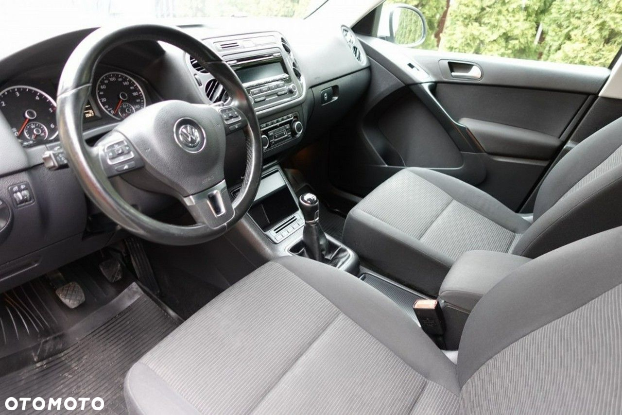 Volkswagen Tiguan - 11