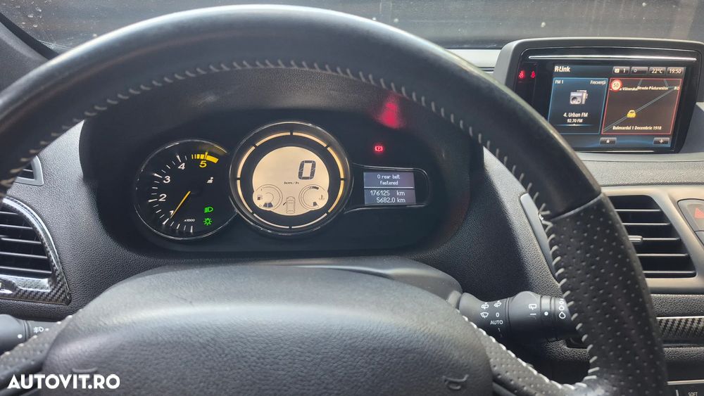 Renault Megane 1.6 dCI Intens - 7