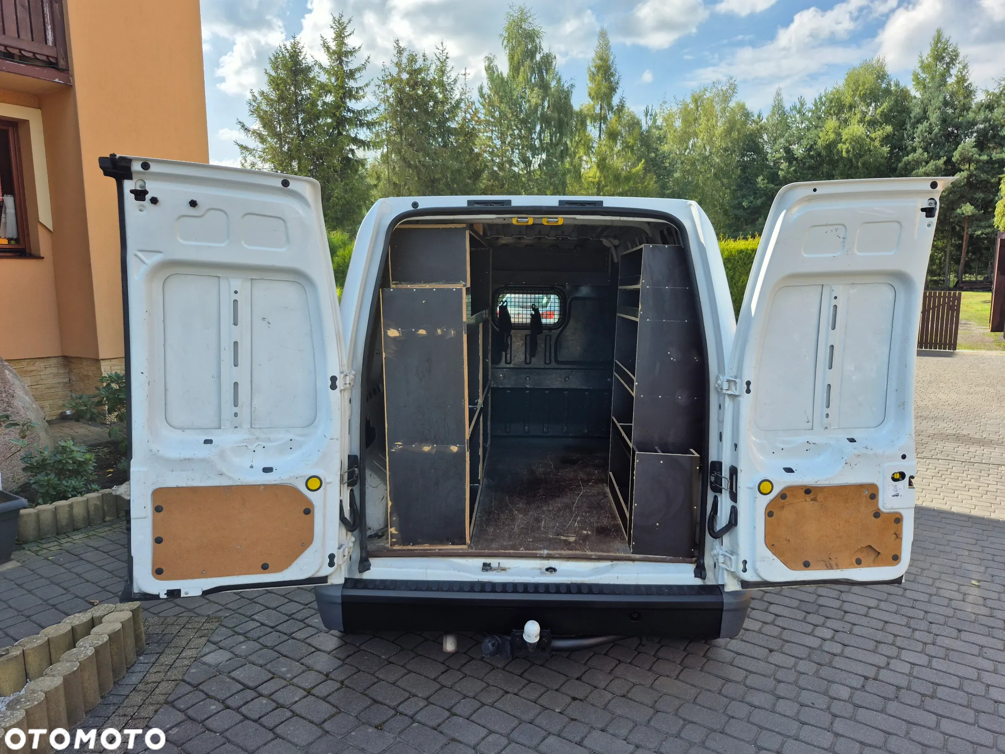 Ford Transit Connect - 13