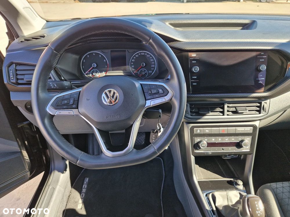 Volkswagen T-Cross 1.0 TSI OPF DSG Life - 31