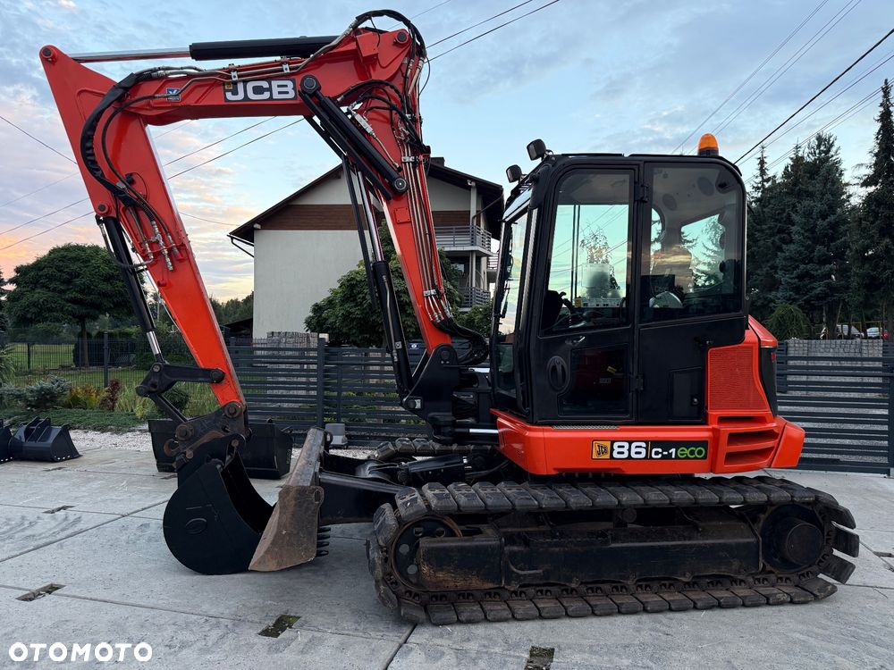 JCB 86C-1 - 17