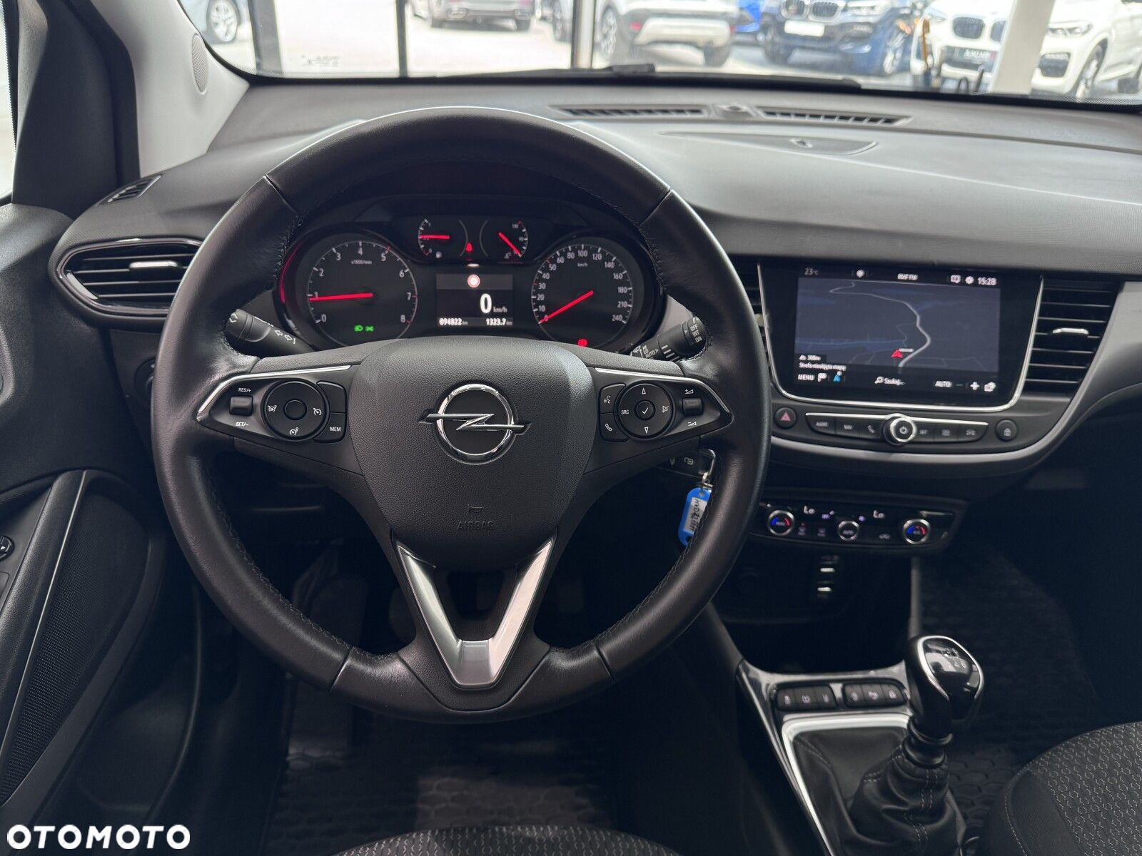 Opel Crossland X - 15