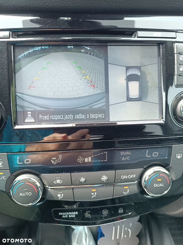 Nissan Qashqai 1.6 DIG-T N-Connecta - 12