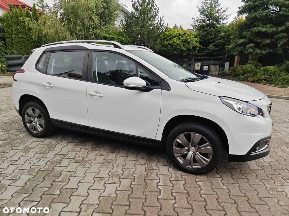 Peugeot 2008 1.2 Pure Tech Active S&S - 13