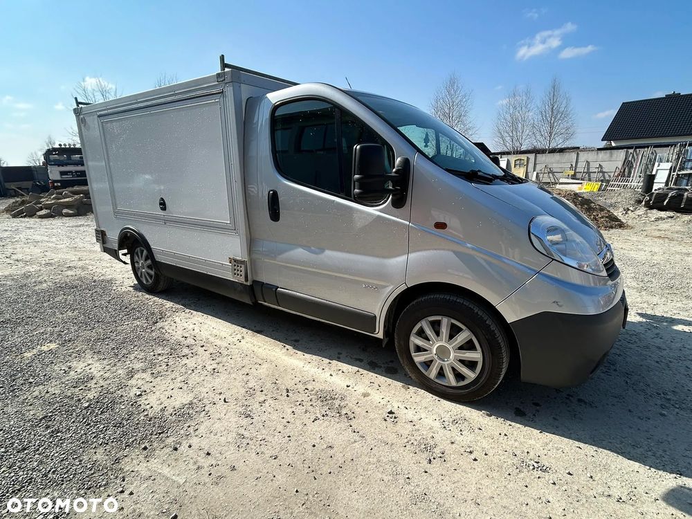 Opel Vivaro - 2