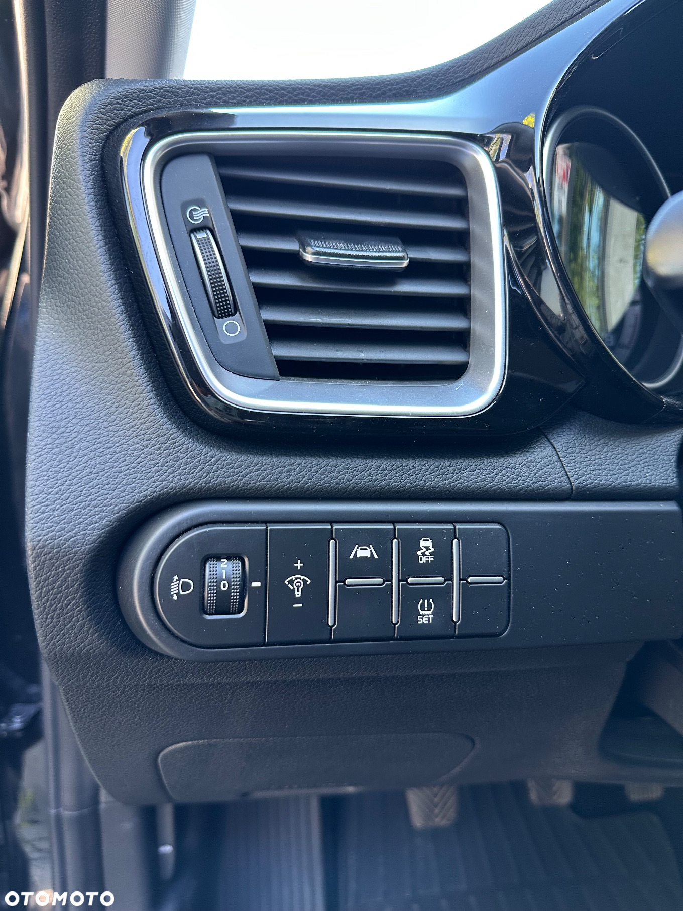 Kia Ceed 1.5 T-GDI Business Line - 16