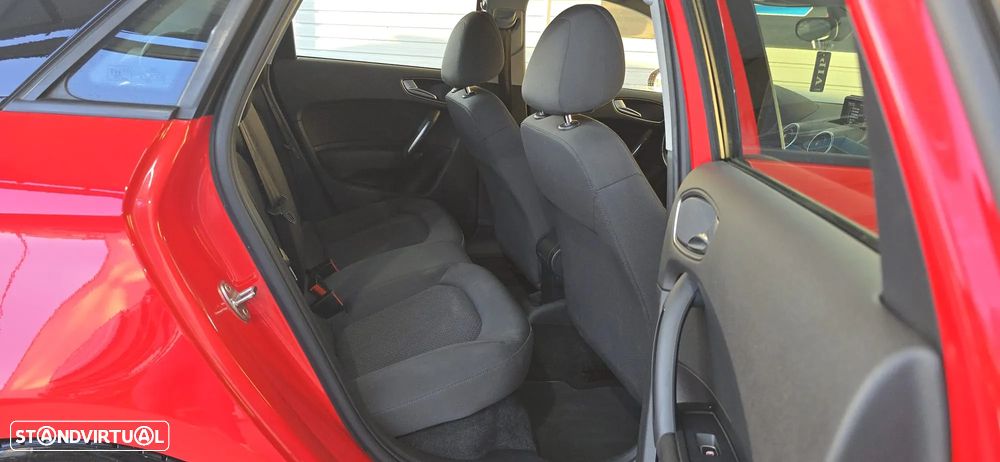 Audi A1 Sportback 1.6 TDI S-line S tronic - 18