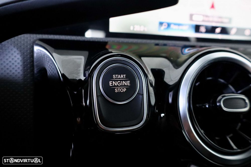 Mercedes-Benz CLA 250 e Shooting Brake AMG Line - 18