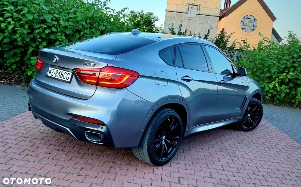 BMW X6 xDrive30d - 14