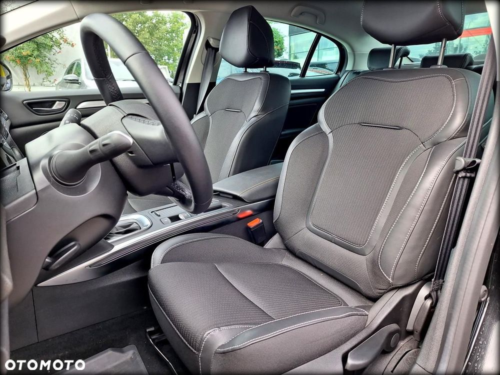 Renault Megane 1.3 TCe Techno EDC - 12